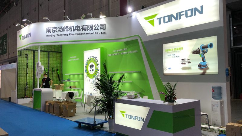 上海进口园林工具实体店：揭秘选购要点**